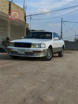 Lexus LS